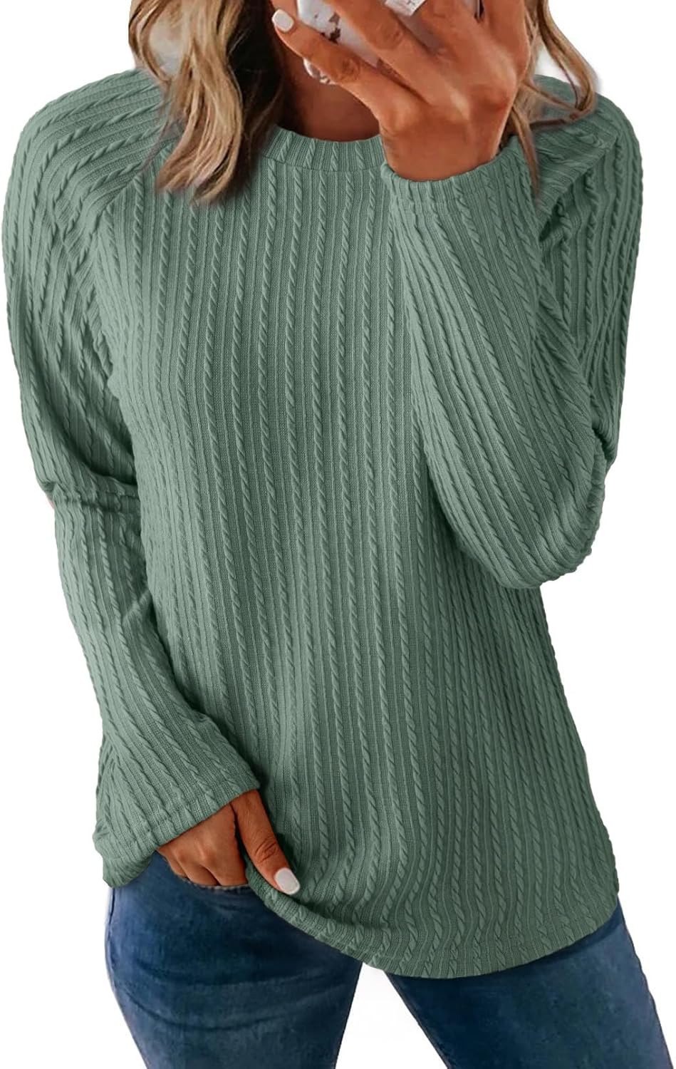 Women Tops Long Sleeve Lightweight Shirts Spring Fashion Trendy Tops Crewneck Casual Knit Basic Tee